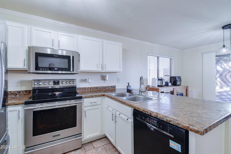 10856 Arcadia Ave, Mesa, AZ 85208