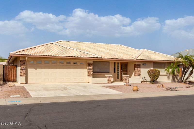 10856 E Kiva Ave, Mesa, AZ 85209
