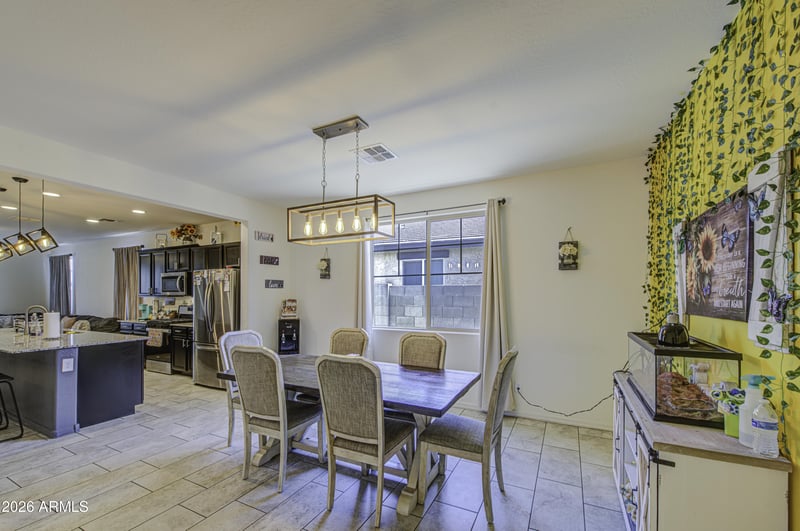 10856 W Luke Ave, Phoenix, AZ 85037