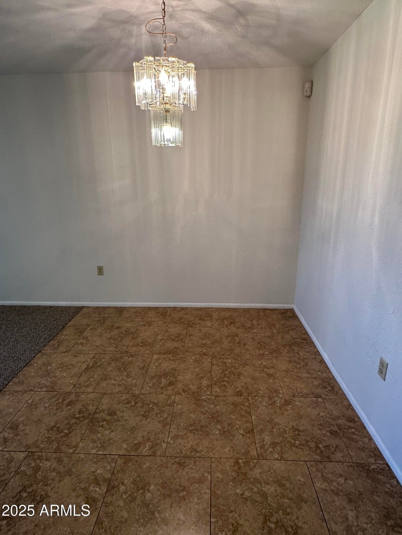 10856 W Santa Fe Dr, Sun City, AZ 85351