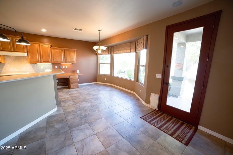 1086 Desert Aster Rd, San Tan Valley, AZ 85143
