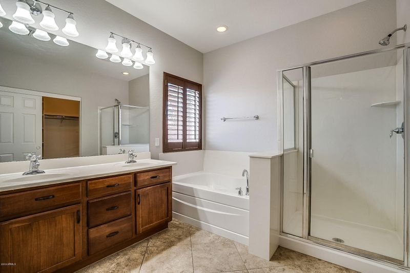 10861 E Sylvan Ave, Mesa, AZ 85212