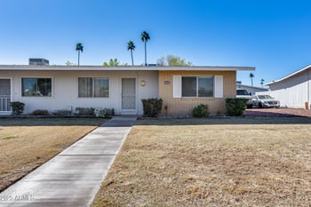 10863 Thunderbird Blvd, Sun City, AZ 85351