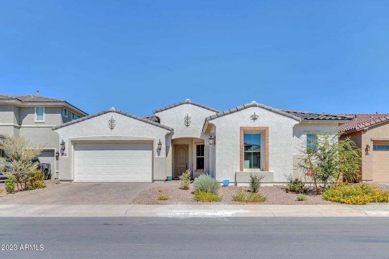 10864 E Thunderbolt Ave, Mesa, AZ 85212