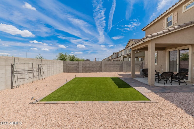 10864 King St, Avondale, AZ 85323