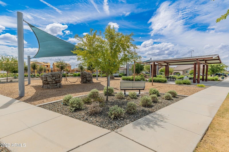 10864 King St, Avondale, AZ 85323