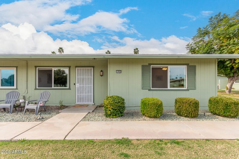 10864 Santa Fe Dr, Sun City, AZ 85351