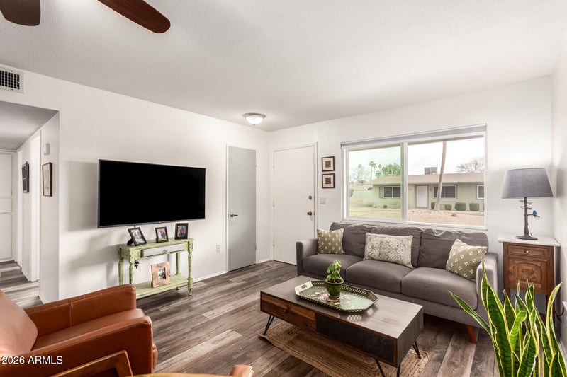 10864 Santa Fe Dr, Sun City, AZ 85351