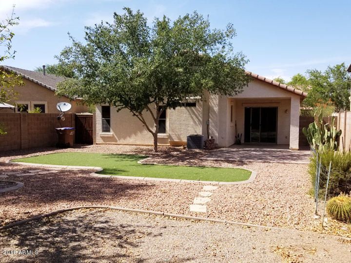 1087 E Taylor Trl, San Tan Valley, AZ 85143