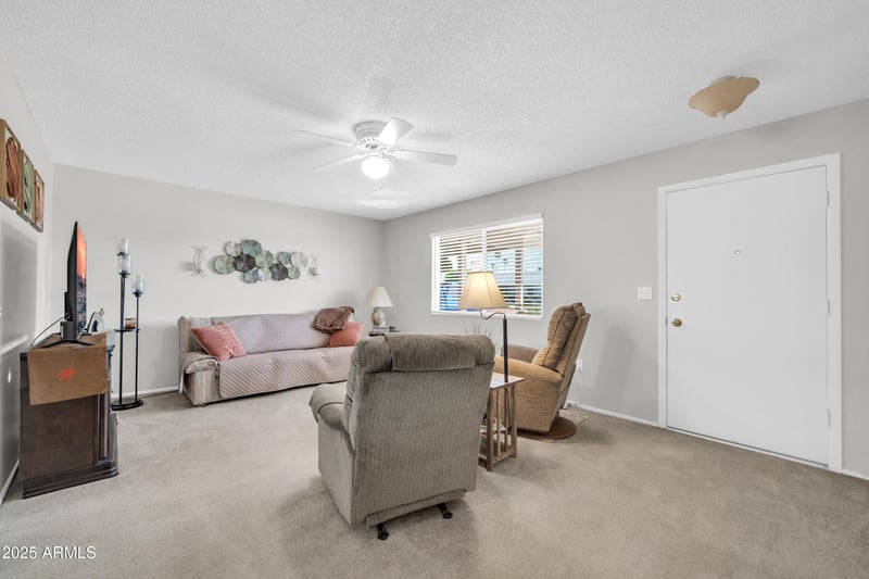 10873 Clair Dr, Sun City, AZ 85351