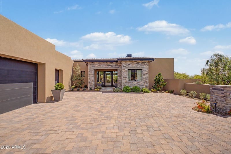 10875 Prospect Point Dr, Scottsdale, AZ 85262
