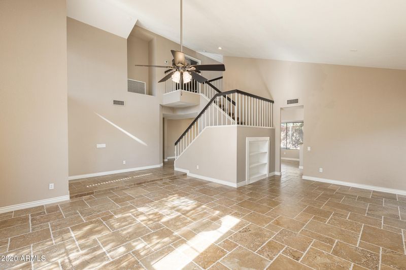 10876 E Becker Ln, Scottsdale, AZ 85259