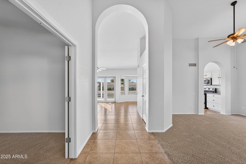 10877 Becker Ln, Scottsdale, AZ 85259