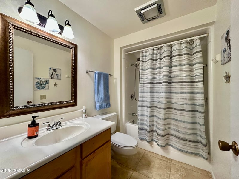 10878 Coggins Dr, Sun City, AZ 85351