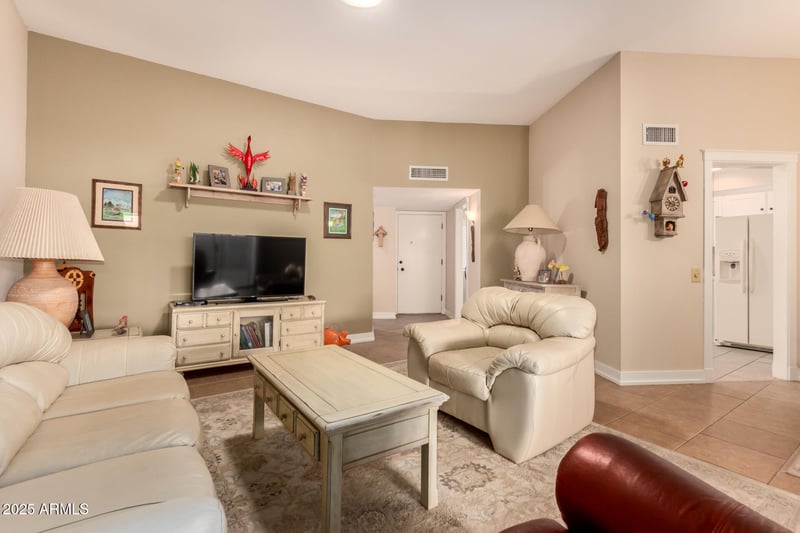 10880 Coggins Dr, Sun City, AZ 85351