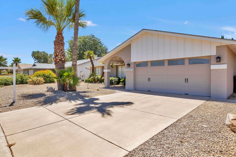 10881 E Sahuaro Dr, Scottsdale, AZ 85259