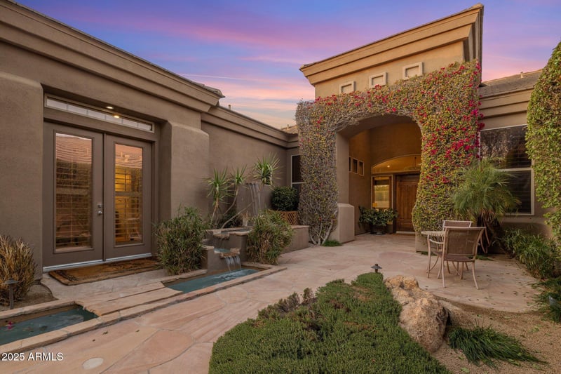 10886 Ludlow Dr, Scottsdale, AZ 85255
