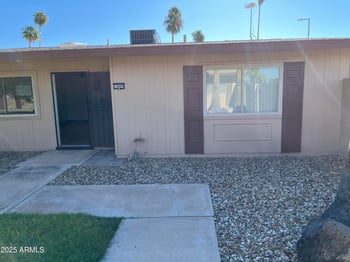 10889 Santa Fe Dr, Sun City, AZ 85351