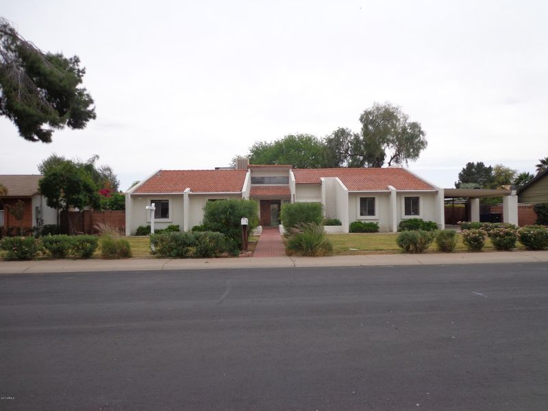1089 E Senate Cir, Chandler, AZ 85225