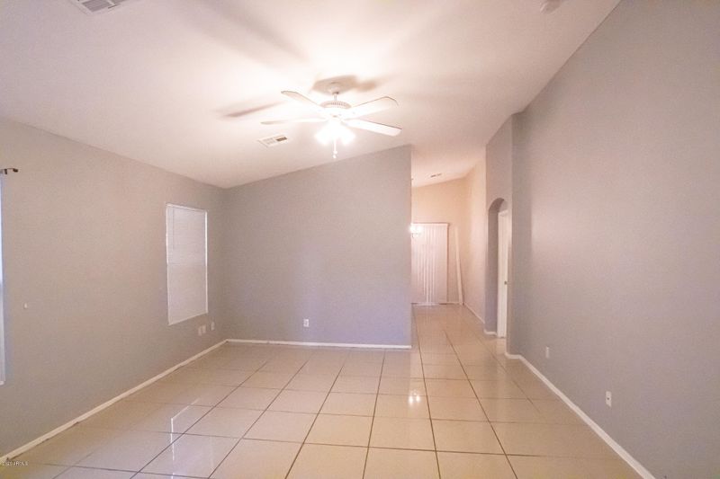 1089 S 239th Dr, Buckeye, AZ 85326