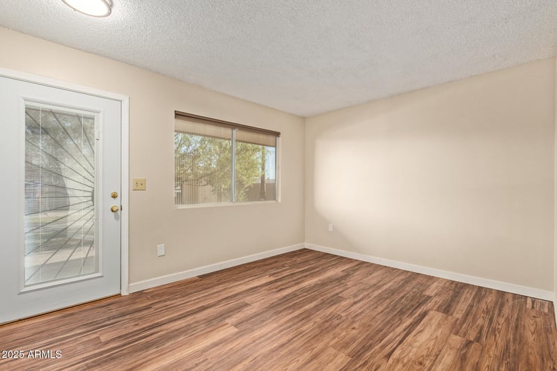 10893 Santa Fe Dr, Sun City, AZ 85351