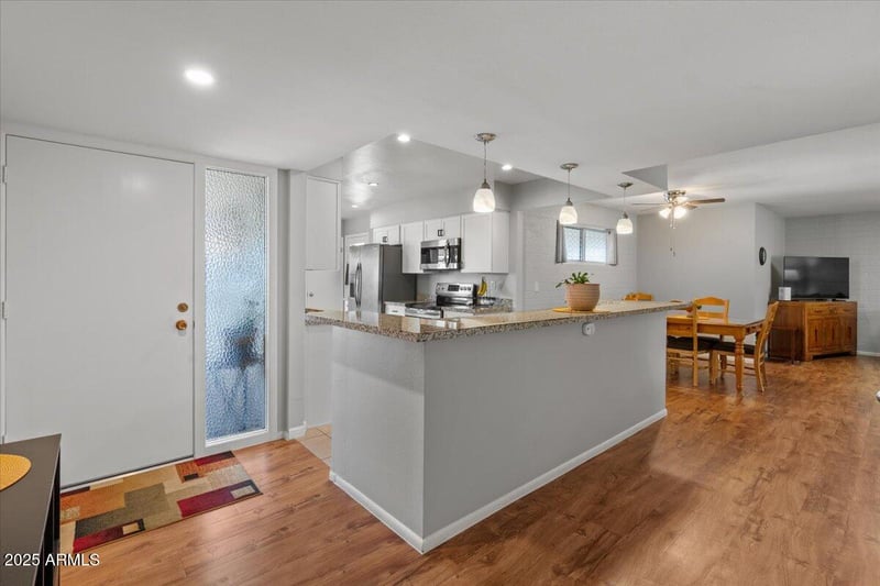 10895 Clair Dr, Sun City, AZ 85351