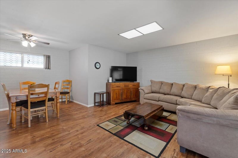 10895 Clair Dr, Sun City, AZ 85351