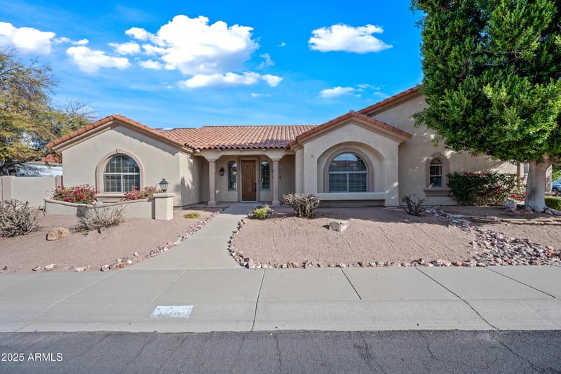 10895 Mission Ln, Scottsdale, AZ 85259