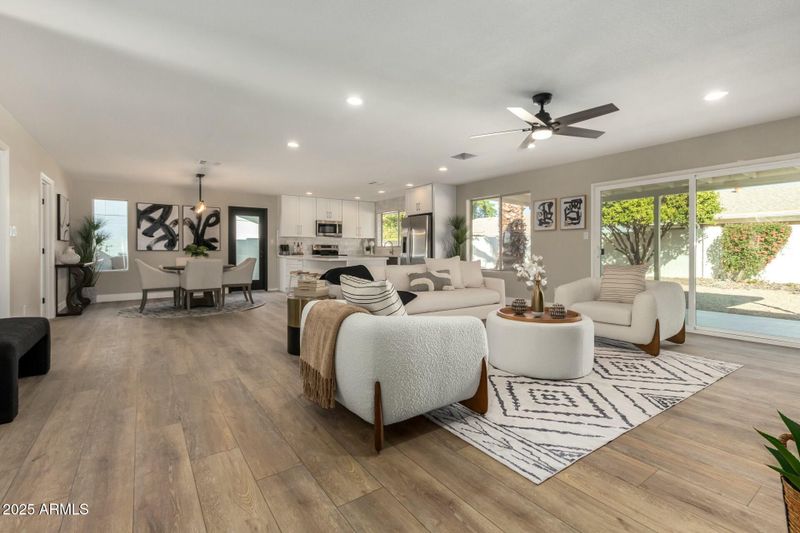 10896 E Sahuaro Dr, Scottsdale, AZ 85259