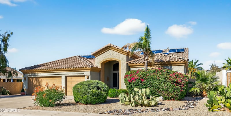 10897 Turtle Dove Dr, Goodyear, AZ 85338