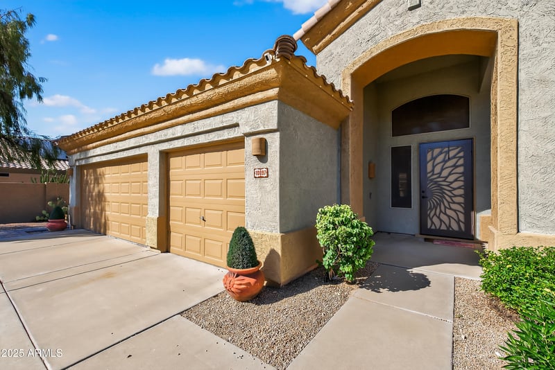 10897 Turtle Dove Dr, Goodyear, AZ 85338
