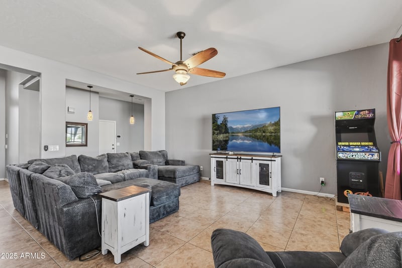 10897 Turtle Dove Dr, Goodyear, AZ 85338