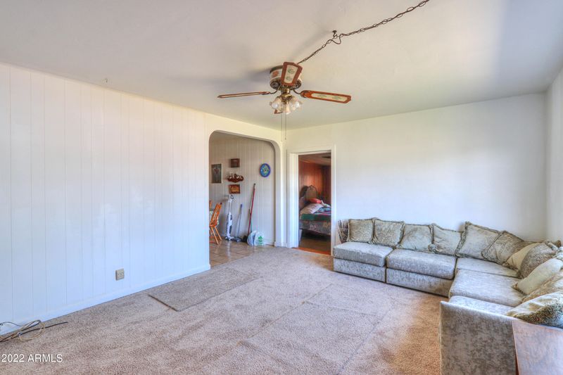 109 5th Ave E #E, Buckeye, AZ 85326
