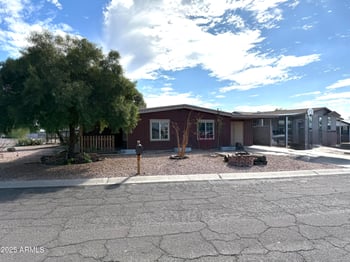 109 Annette Dr, Phoenix, AZ 85022