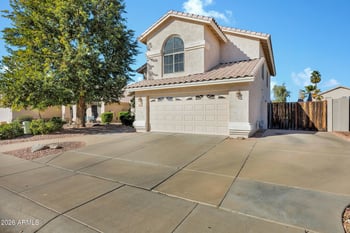 1090 Raven Dr, Chandler, AZ 85286