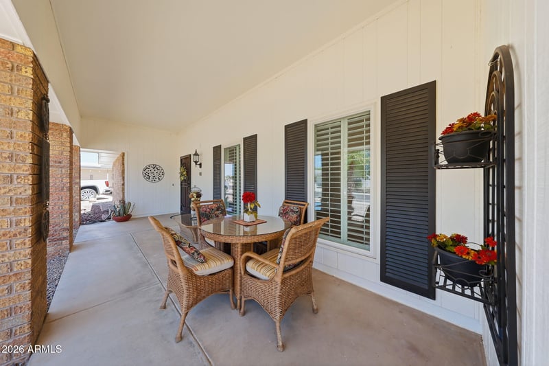 10901 Hibiscus Dr, Sun City, AZ 85373