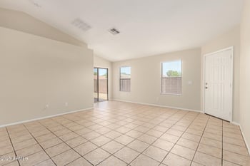 10902 Cambridge Ave, Avondale, AZ 85392