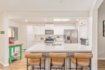 10902 Topaz Dr, Sun, AZ 85351