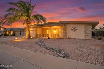 10902 Welk Dr, Sun City, AZ 85373