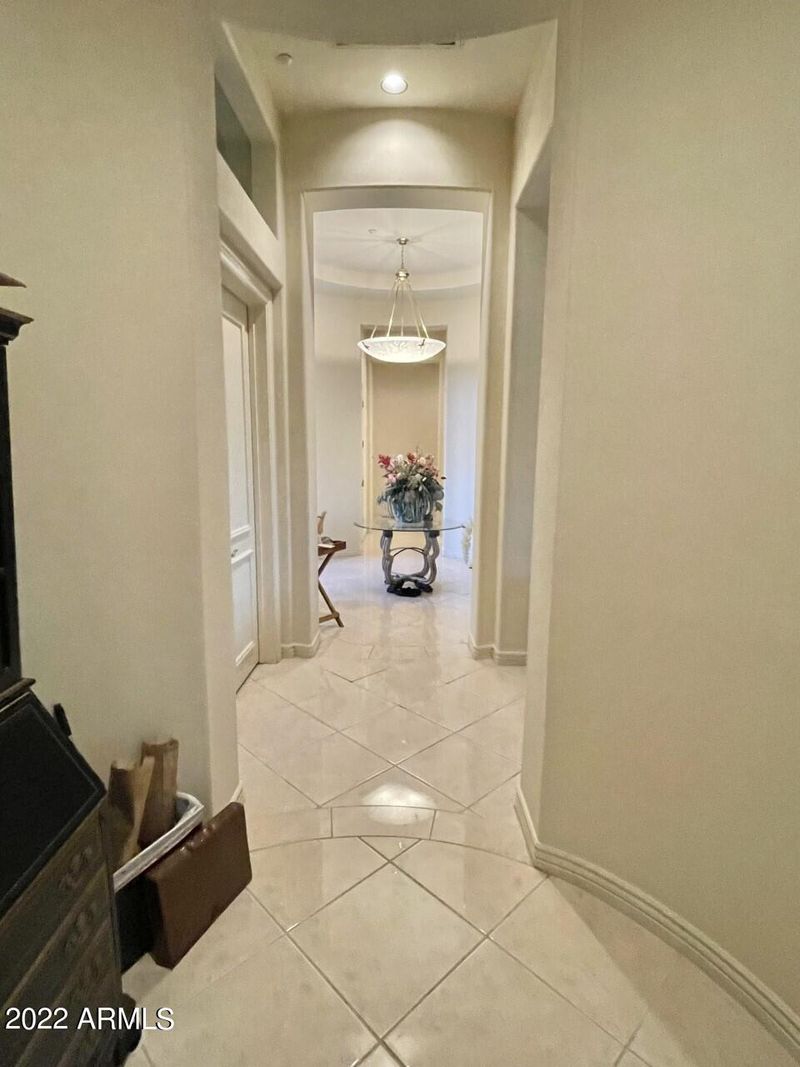 10904 E Karen Dr, Scottsdale, AZ 85255