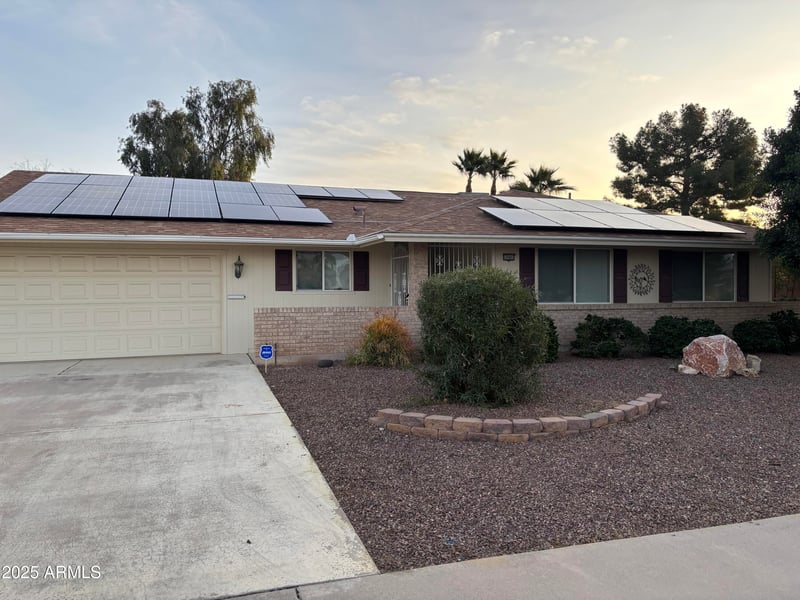 10905 El Capitan Cir, Sun City, AZ 85351