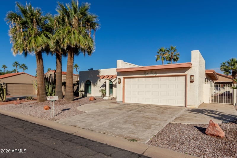 10906 Bellflower Dr, Sun Lakes, AZ 85248