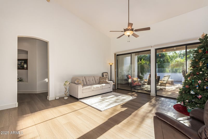 10907 Bella Vista Dr, Scottsdale, AZ 85259