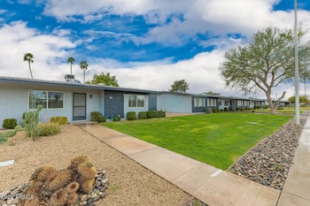 10907 Thunderbird Blvd, Sun City, AZ 85351