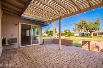 10908 Peoria Ave, Sun City, AZ 85351