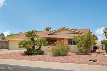 10908 Meade Dr, Sun City, AZ 85351