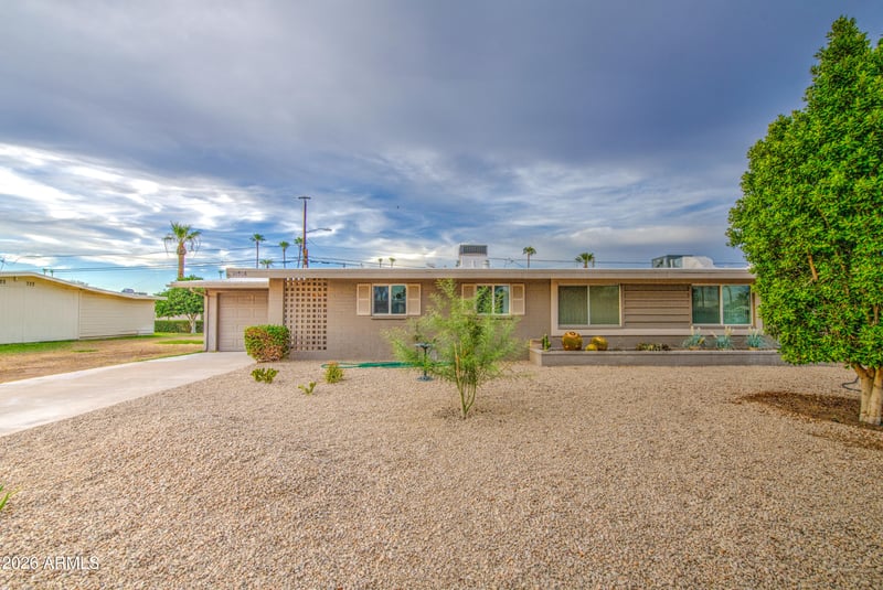 10908 W Windsor Dr, Sun City, AZ 85351