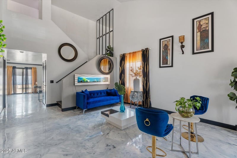 10909 Minnezona Ave, Phoenix, AZ 85037