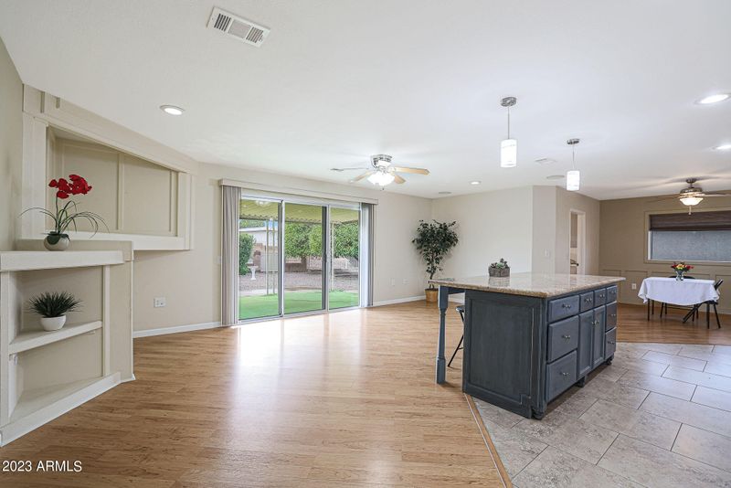 10909 W Manzanita Dr, Sun City, AZ 85373