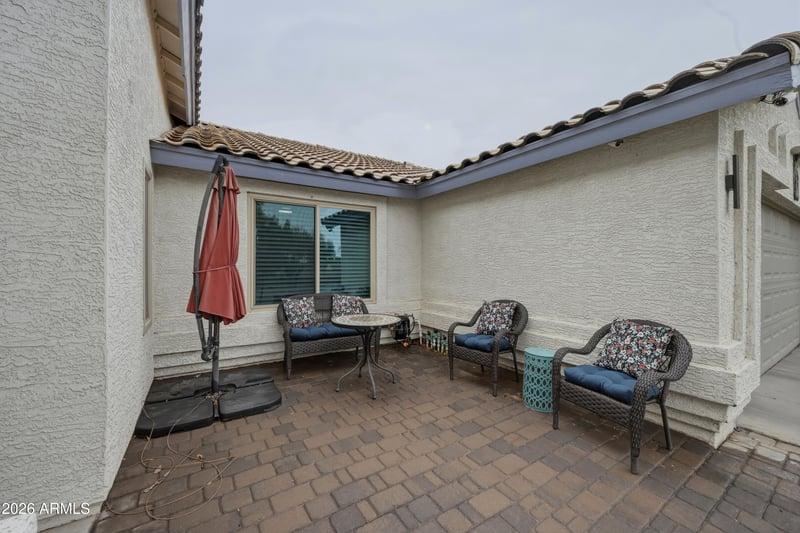 1091 S Crossroads Dr, Gilbert, AZ 85296